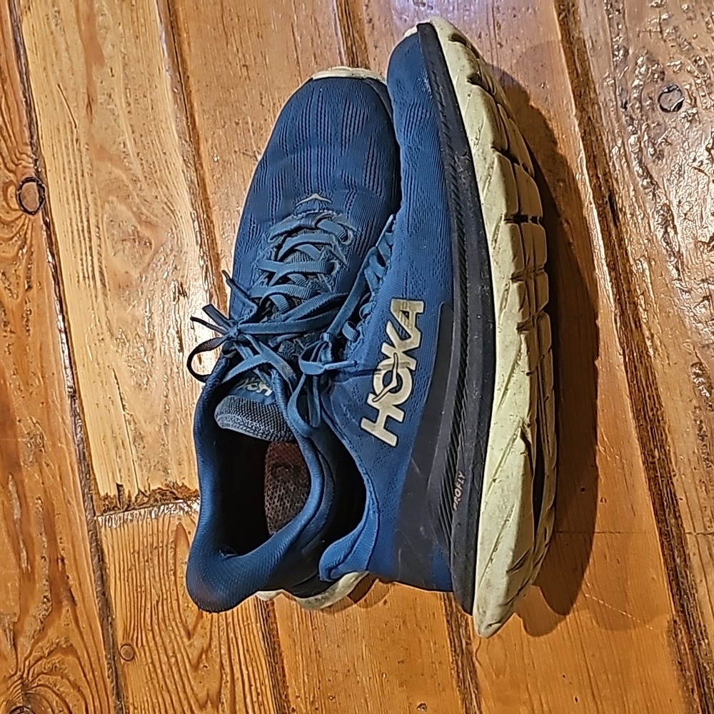 Hoka shoes Men's 10.5